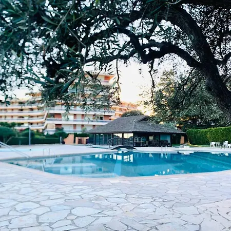 Appartamento Elite Oasis Of Tranquility For A Harmonious Holiday Nizza